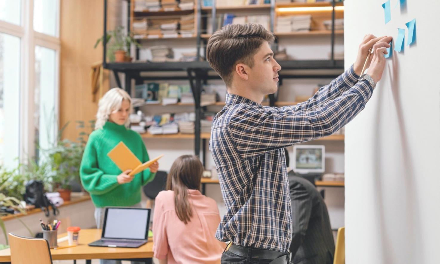 Doğa fotoğrafçılığı eğitimi sırasında kamera teknikleri